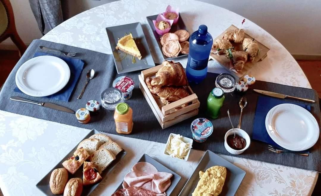 Sogno Proibito Hotel Meldola Ngoại thất bức ảnh